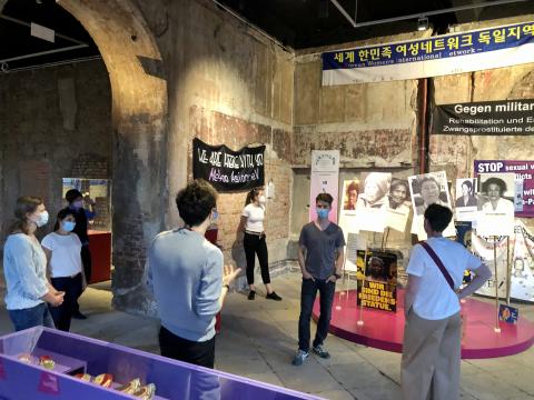 Ausstellung Sprachlosigkeit. Das laute Verstummen